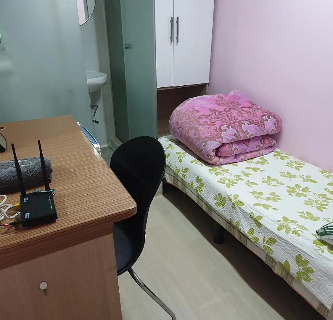 Hostel Full House Seoul